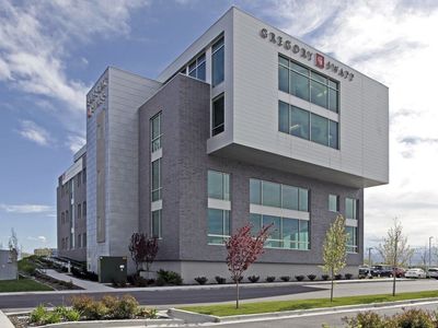 40% OFF, Professional Offices in Prime Locations