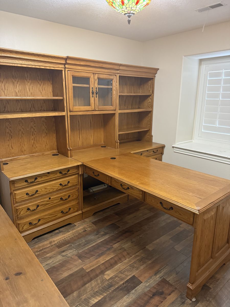 Large Wooden Executive Office Desk with Hutch and Storage Shelves
