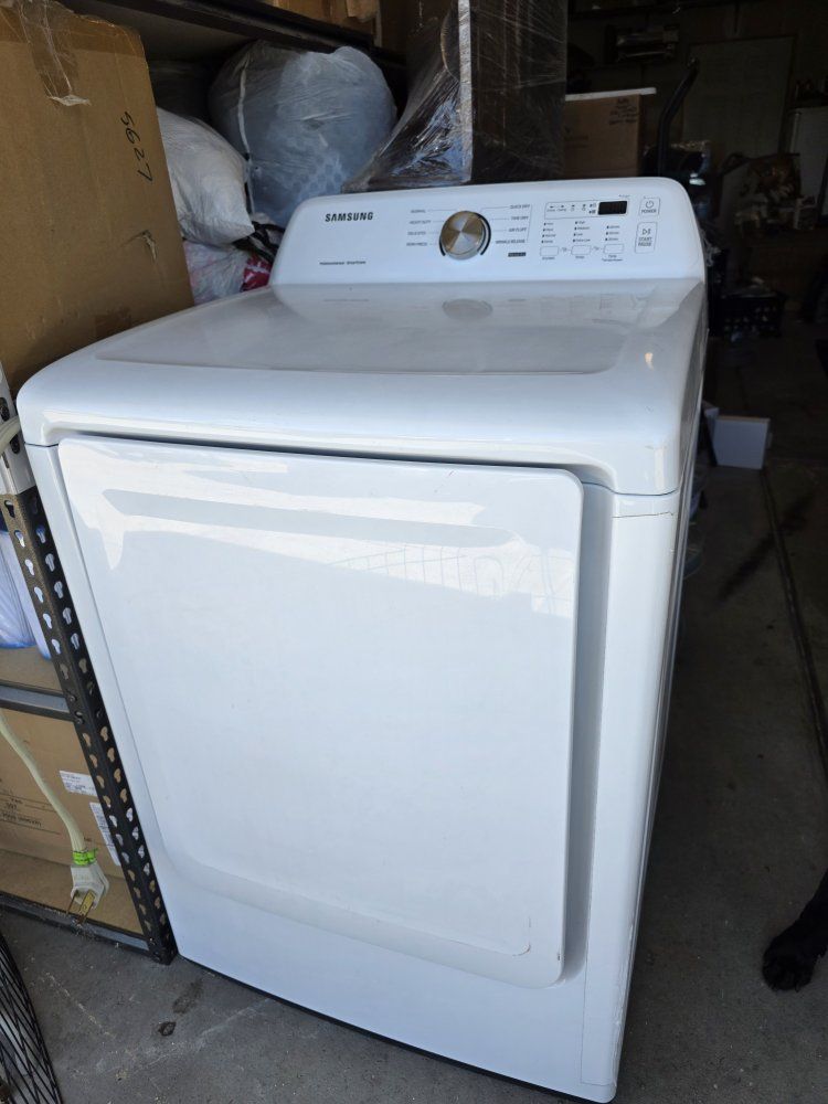 Samsung Electric Dryer White Model DVE45T3200W/A3