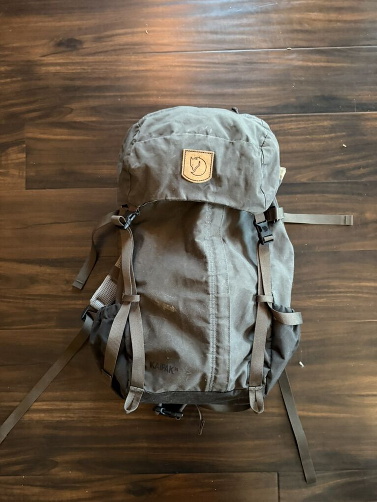 Fjallraven Kaipak 28 L Backpack Hiking