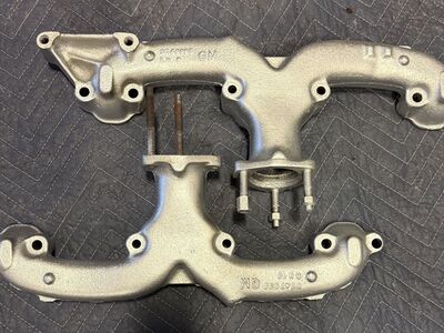 Exhaust Manifolds Rams Horn Style - Chevrolet
