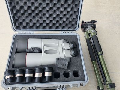 Kowa Highlander Fluorite Lens Binoculars with Tripod and Case