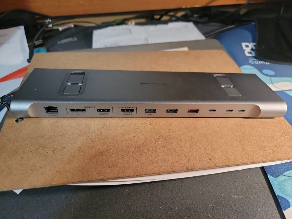 Docking station for Mac books