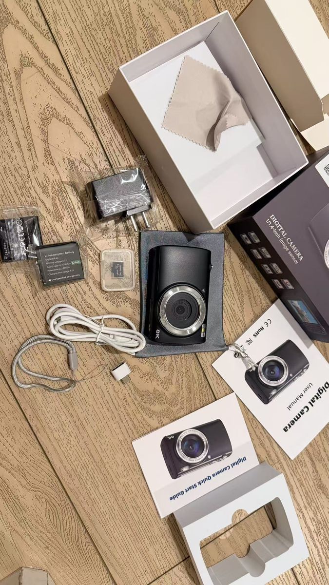New in box 8K Digital Camera