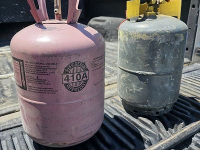 R410A Refrigerant Tank - Partially Used HVAC Refrigerant Cylinder (Net Weight 25lbs) approximately 7lbs refrigerant remains