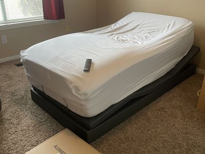 Serta High End Adjustable Twin XL Bed