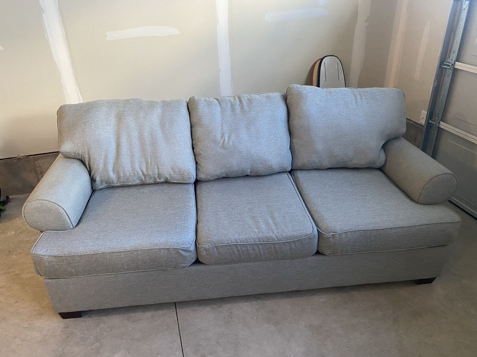Comfortable 3-Seater Fabric Couch / Sofa - Light blue/grey