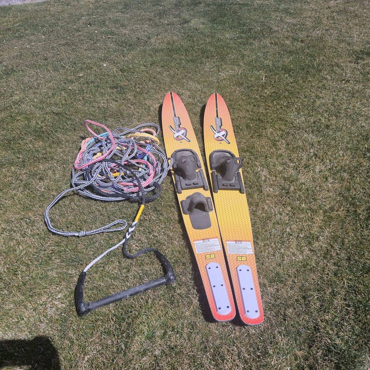 XPS 58" Junior Combo Water Skis with Rope $80 OBO