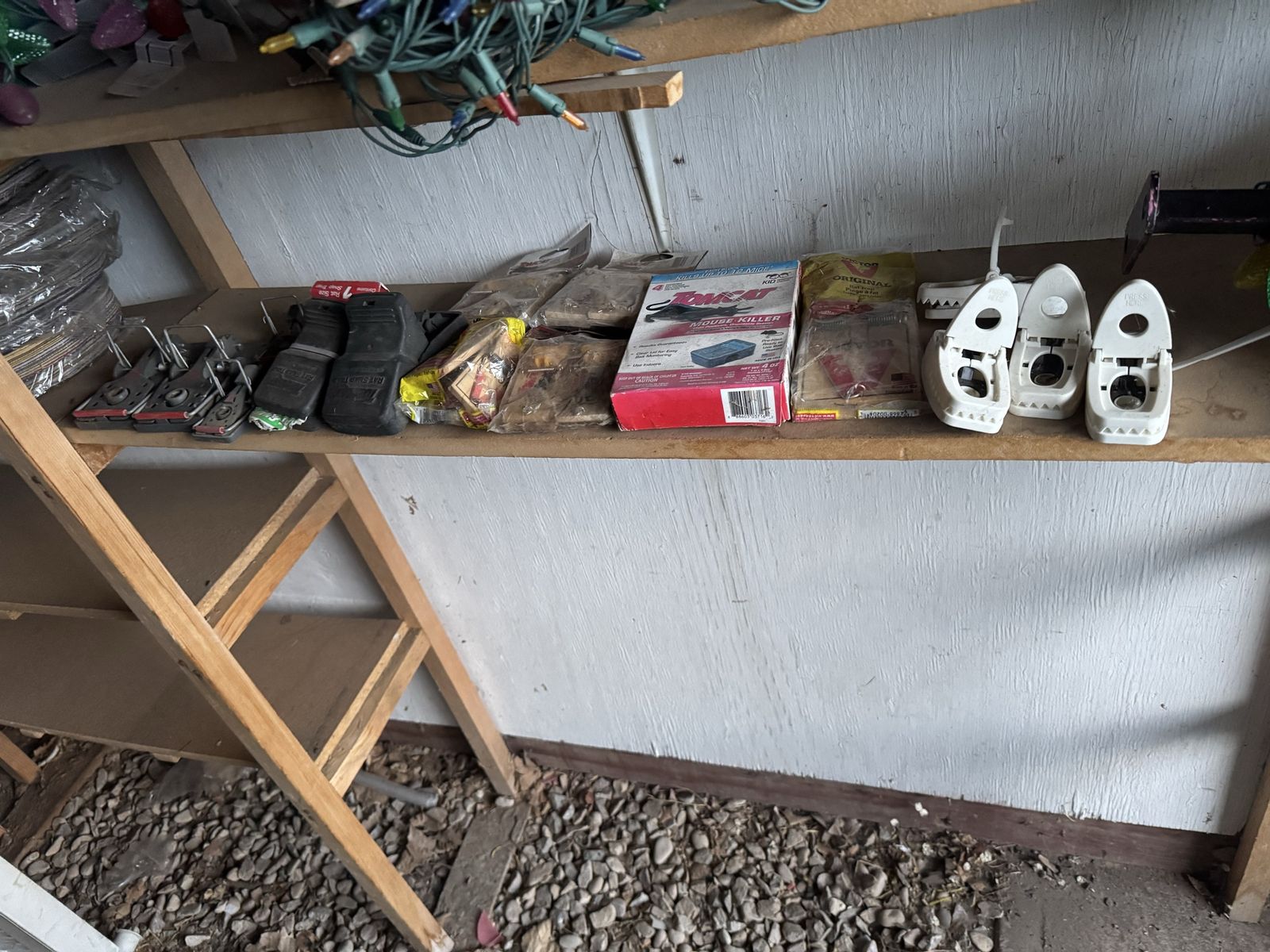 Lot of Mouse & Rat traps