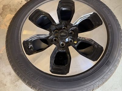 4x OEM F150 Lightning Platinum Wheels