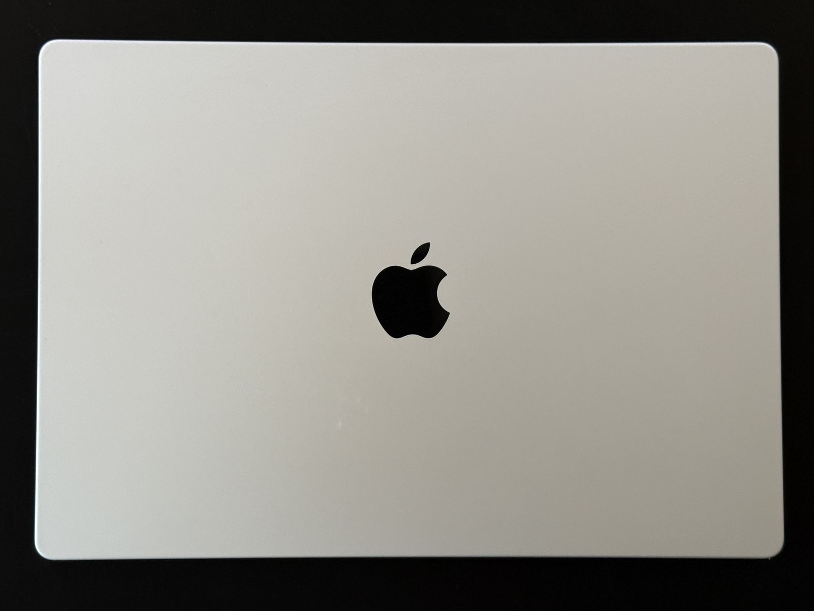 Main image 6