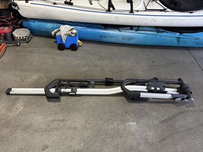 Thule Upright bike rack