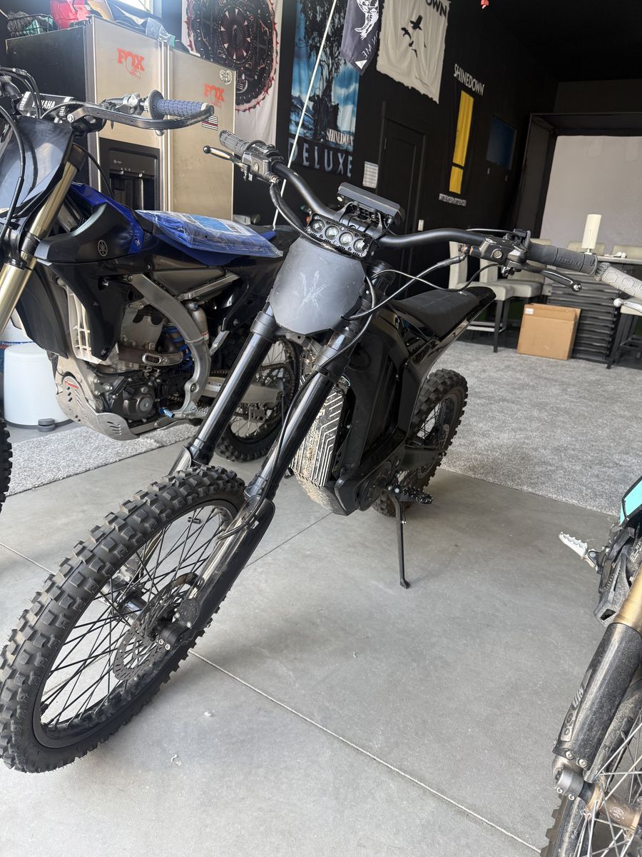 2025 Arctic Leopard XE PRO S Electric Dirt Bike
