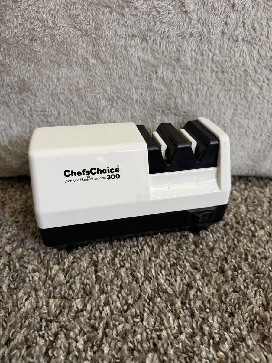 Chefs Choice knife sharpener
