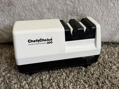 Chefs Choice knife sharpener