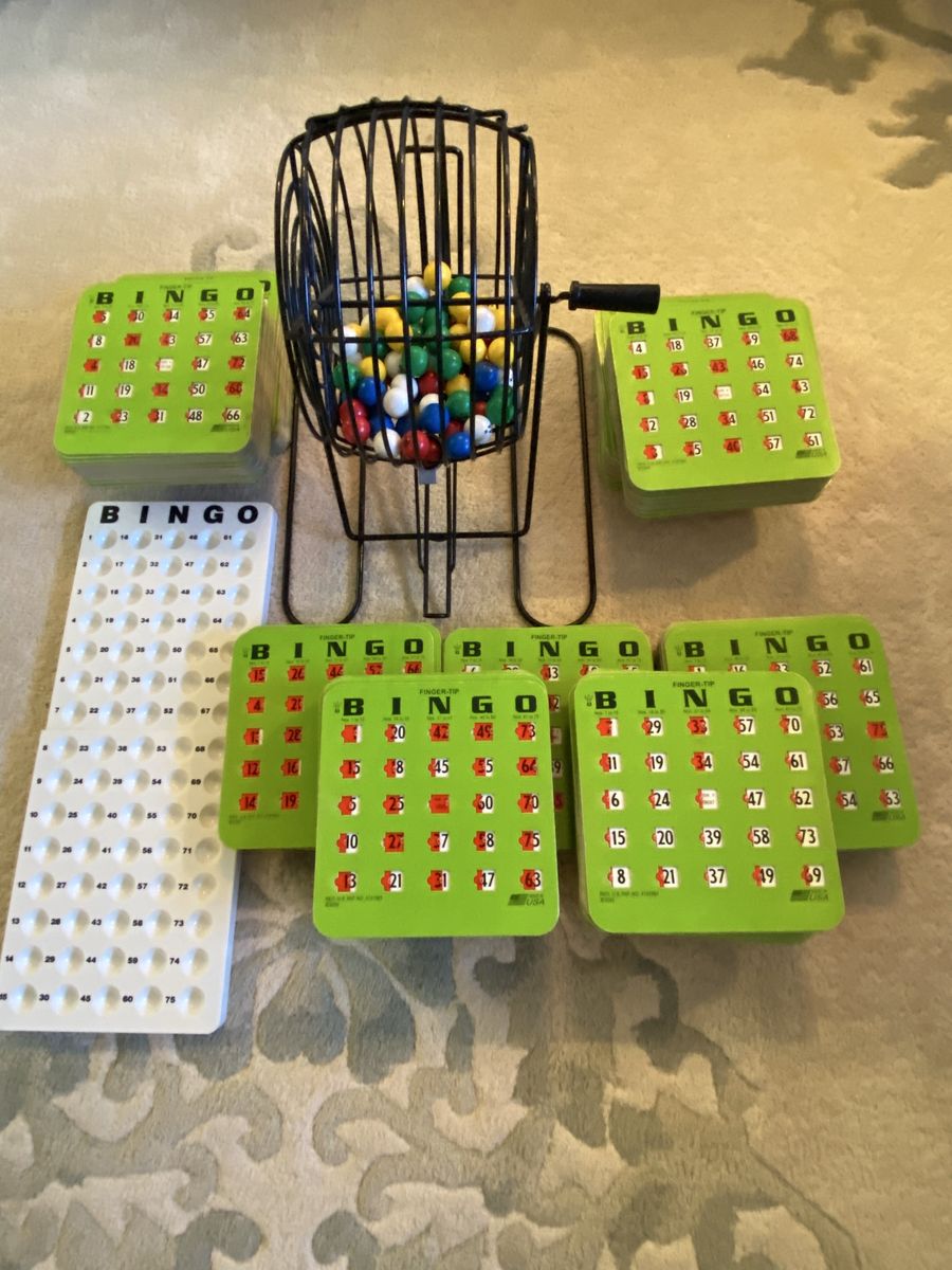 Deluxe Bingo Game w/ 225 Sliding Window  Cards
