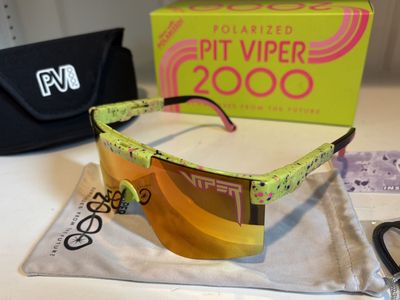 Pit Viper Polarized 2000s - Like New