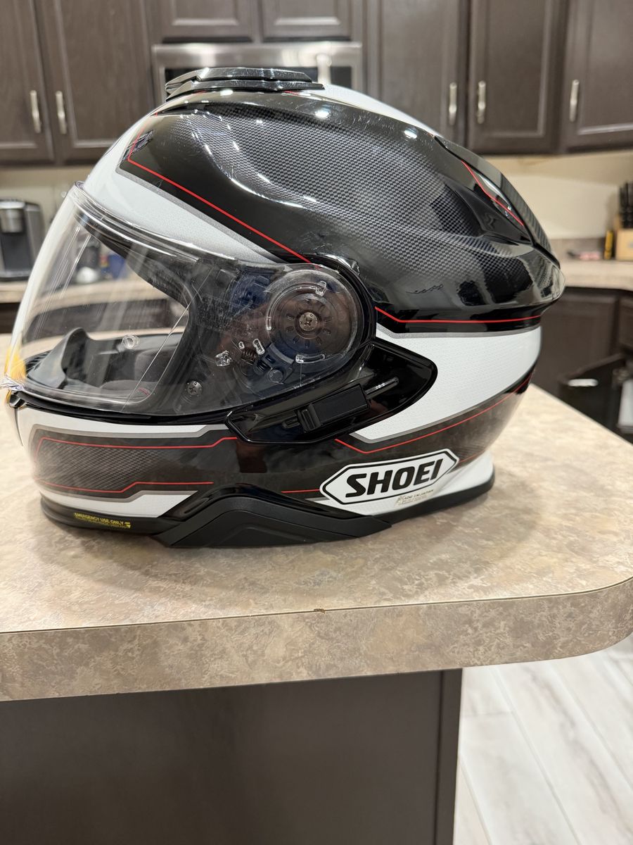 Motorcycle helmet