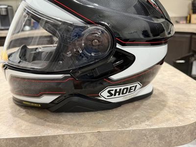 Motorcycle helmet