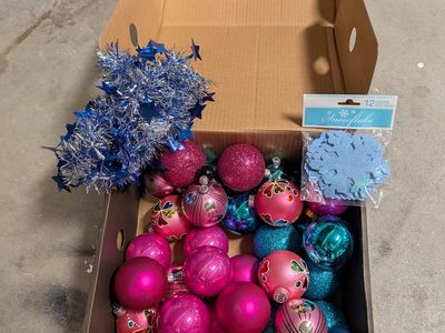 Christmas tree decorations and ornaments