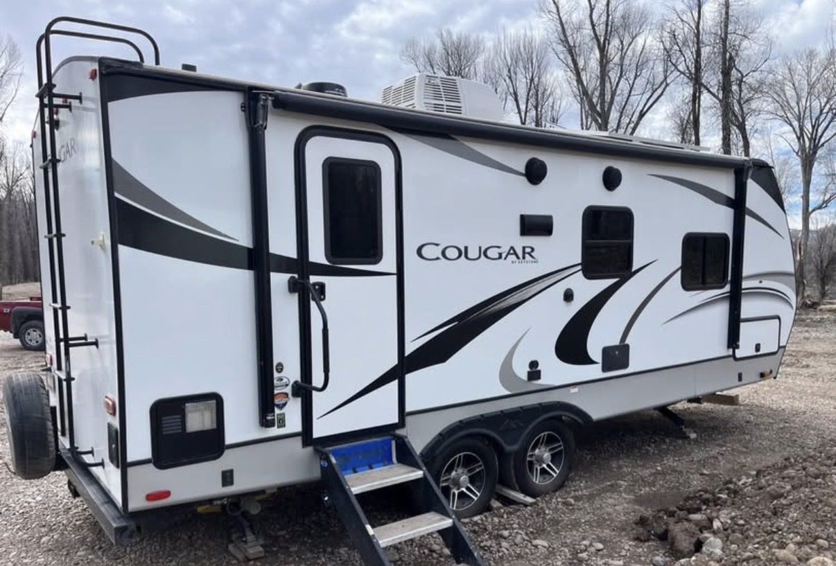 2021 Keystone Cougar Half Ton Cold Weather