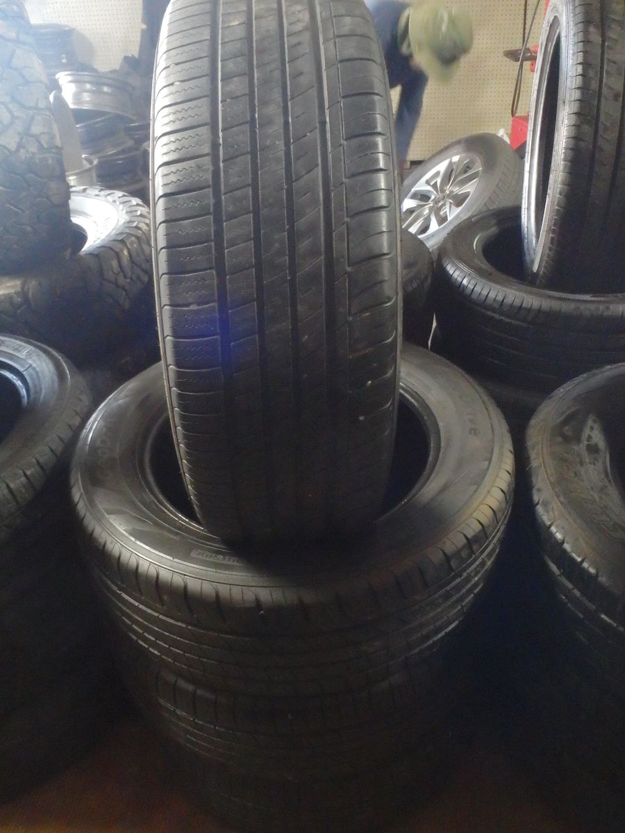 235/60R18 GEO DRIVE RADIAL TUBELLES SET OF USED TIRES