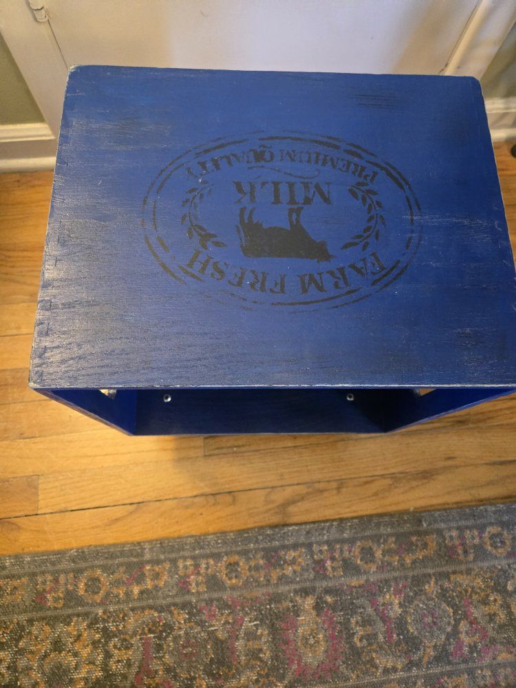 Main image 7