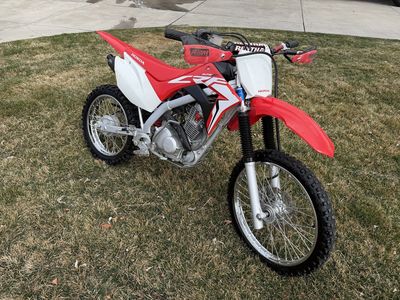 2019 Honda CRF125F Big Wheel (CRF125FB) – Runs Perfect, Renthal Bars, Title – $3,200