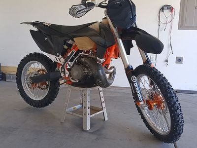 2015 KTM 250 XC-W Electric Start