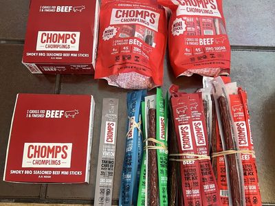 CHOMPS 42 large 1.15 oz + 54 snack size 0.5 oz *variety of flavors* factory sealed (dates + flavors in description)