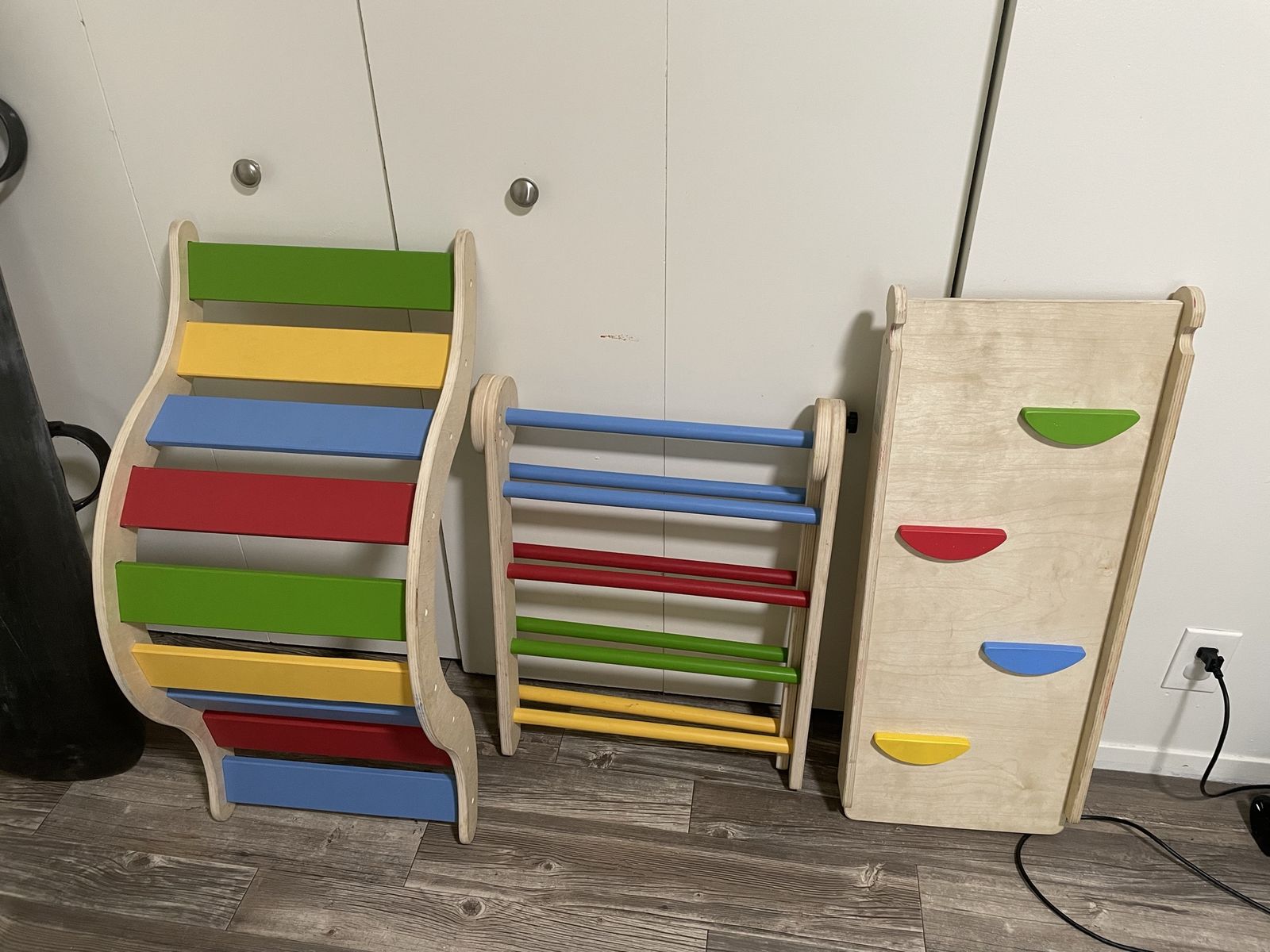 Toddler climbing set