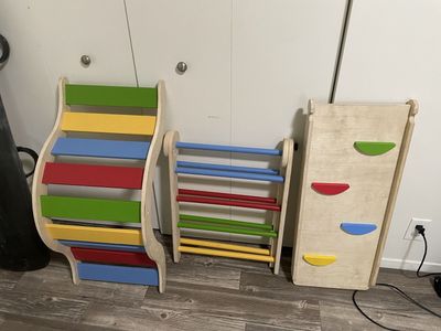Toddler climbing set