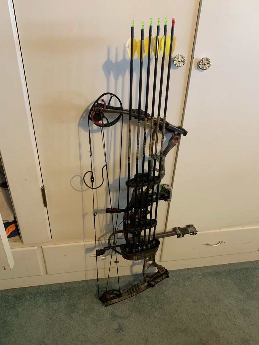 Hoyt bow
