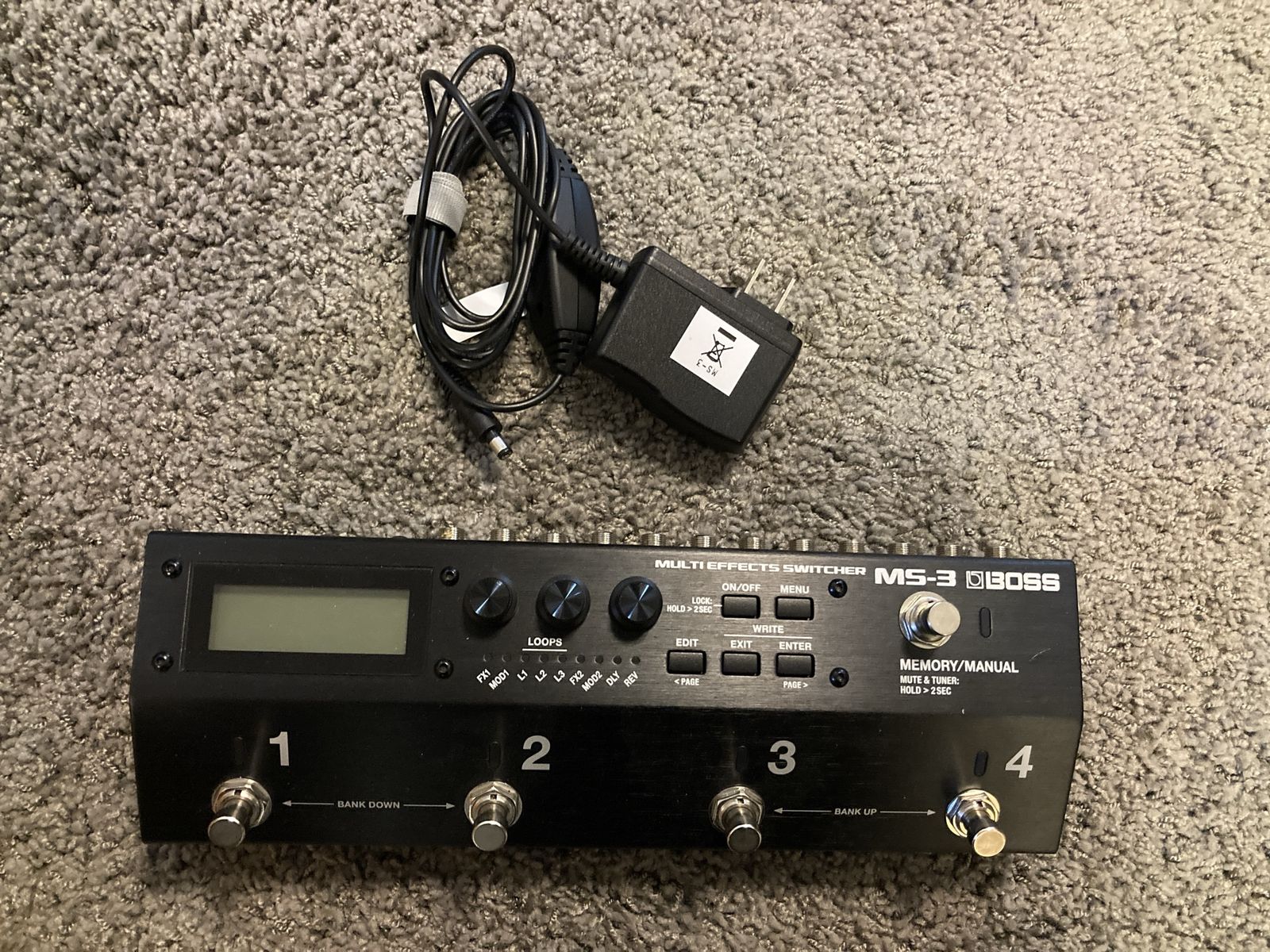 Boss MS3 multi effect and loop switcher