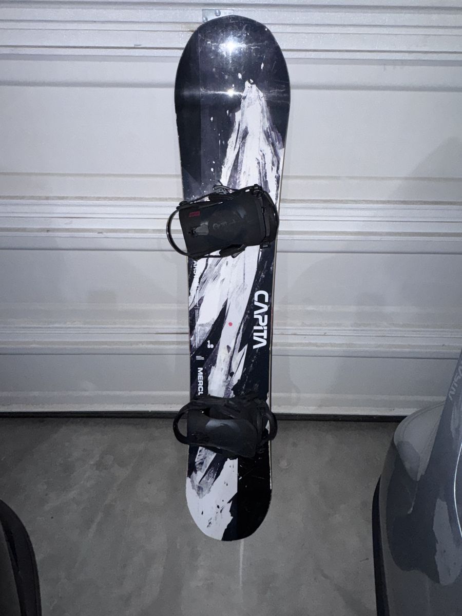 Snowboard (with bindings included)