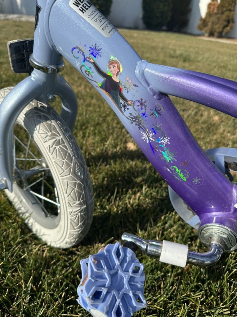 Frozen Huffy Kids Bike With Training Wheels