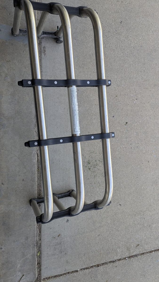 Truck bed extender