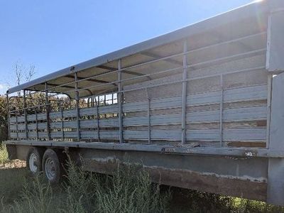 24' livestock trailer
