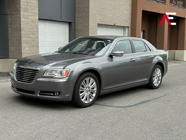 2012 Chrysler 300 Limited