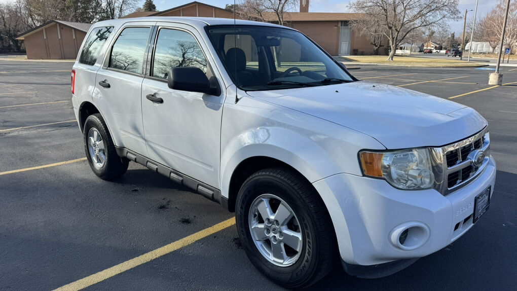 2010 Ford Escape S