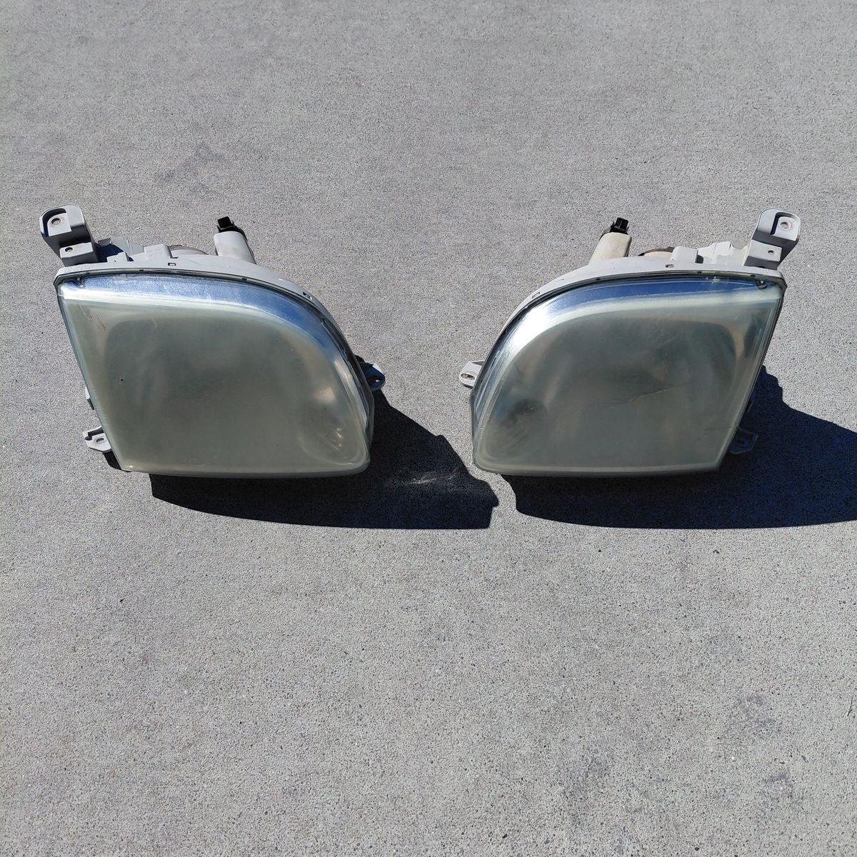 Headlights for Toyota tundra