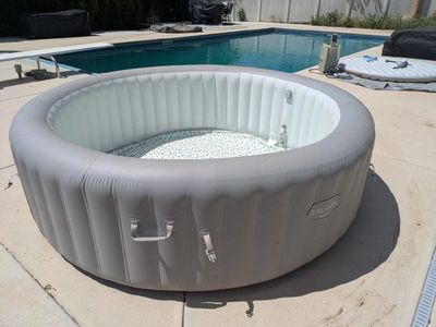 inflatable hot tub saluspa