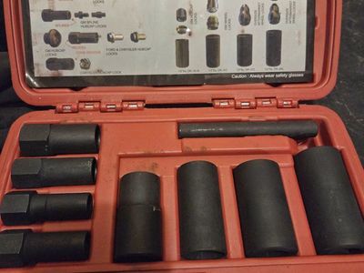 OEMTOOLS 24225 9-Piece Wheel Lock Removal Set