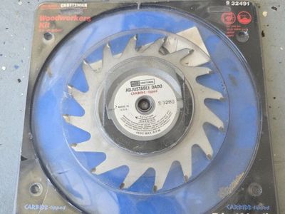 Craftsman Woodworkers Kit: 10in. 40-Tooth Control Cut Blade & 7in. 16-Tooth Adjustable Dado Set