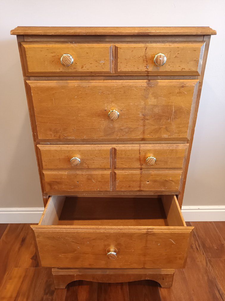Main image 7