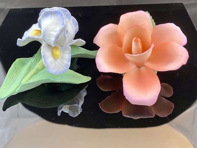 Vintage Collectable PORCELAIN Napoleon Capodimonte Flower - Petite Rose + HOMECO Delicate Iris -C PIX