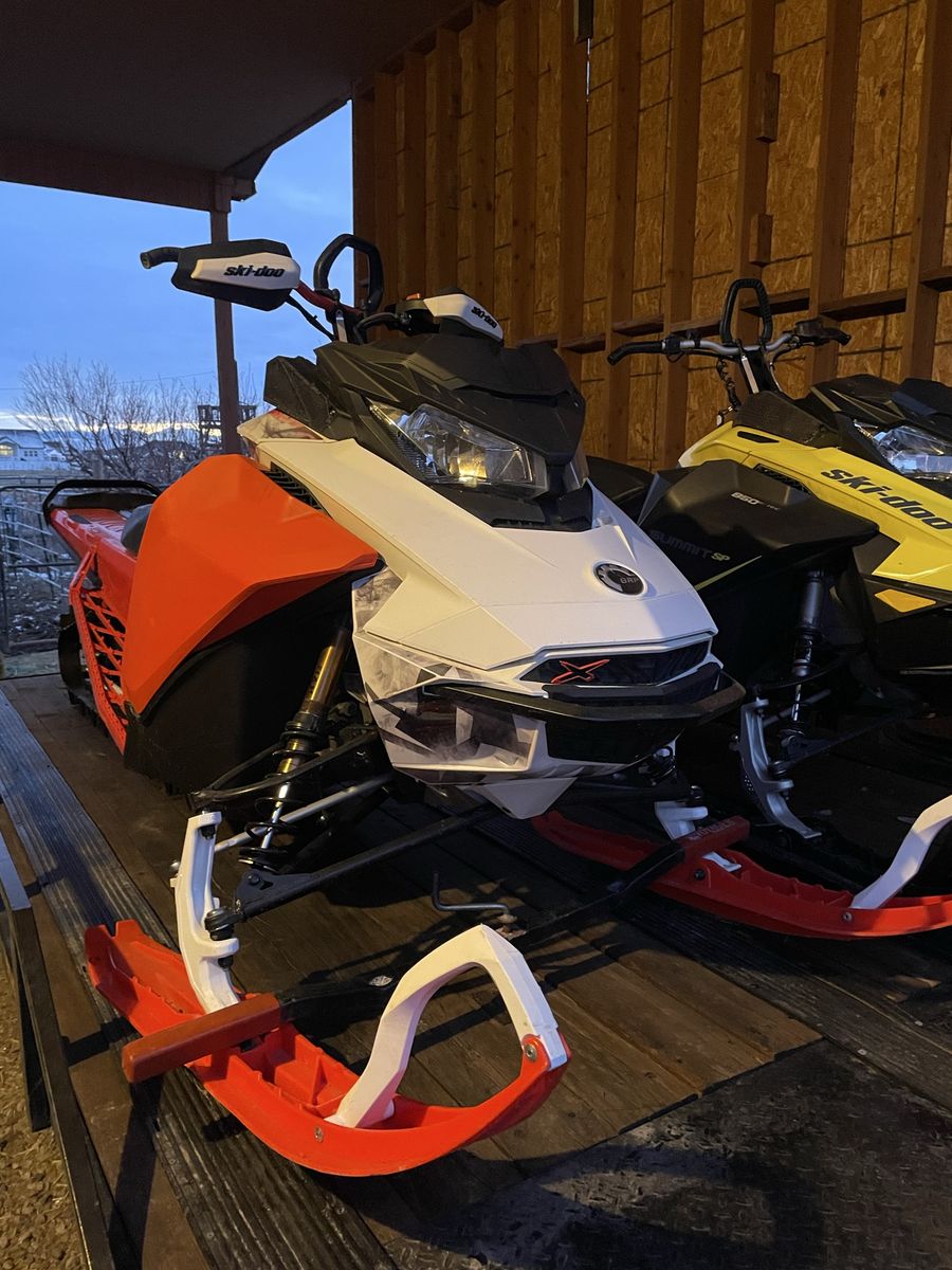 LOW, easy miles. Excellent Maintenance,2020 Summit Expert, 165 x 3”, SHOT, Kashima Shocks,