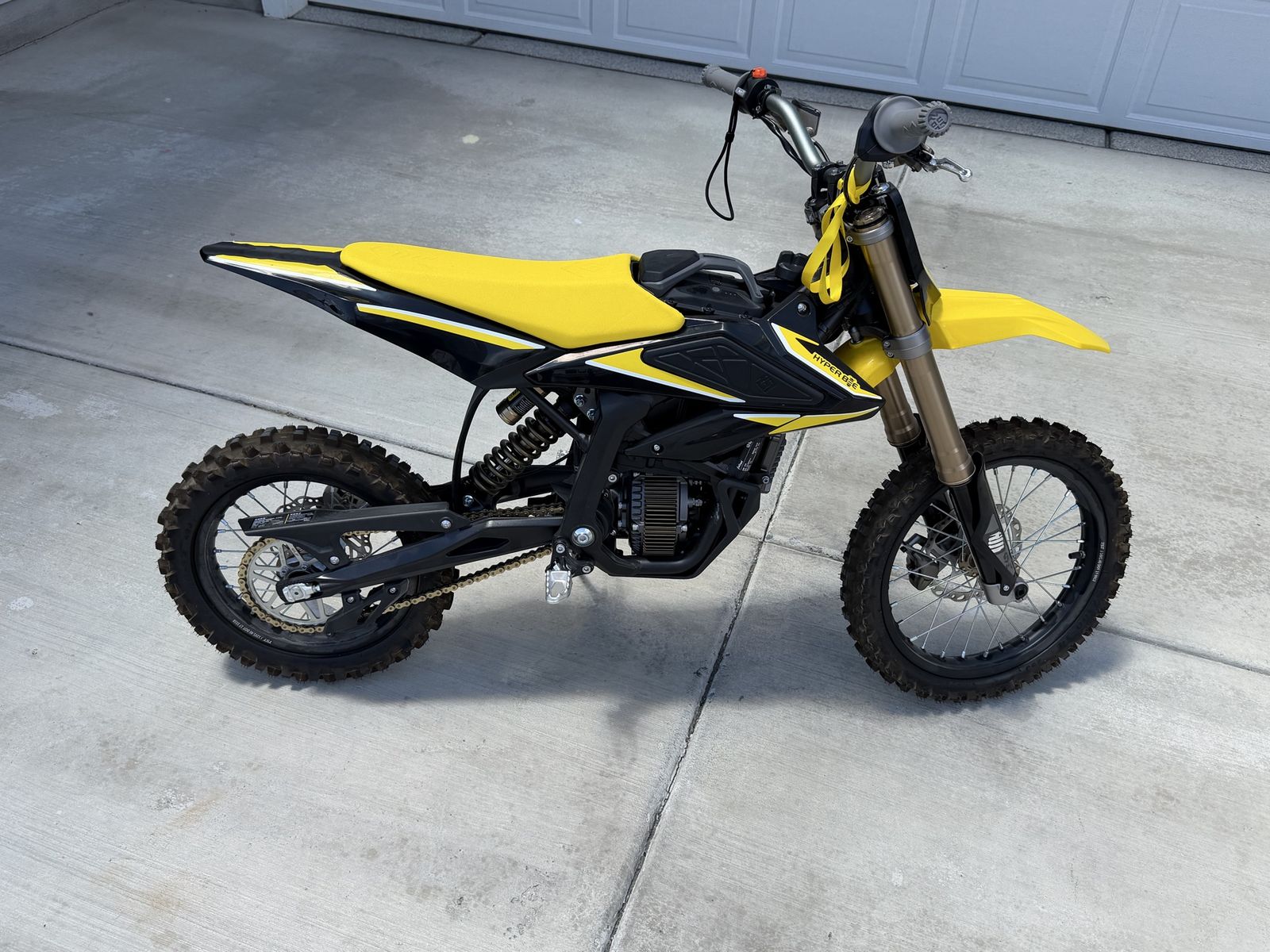 2025 Surron Hyper Bee Youth Electric Dirt Bike