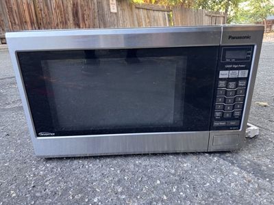 Panasonic Countertop Microwave
