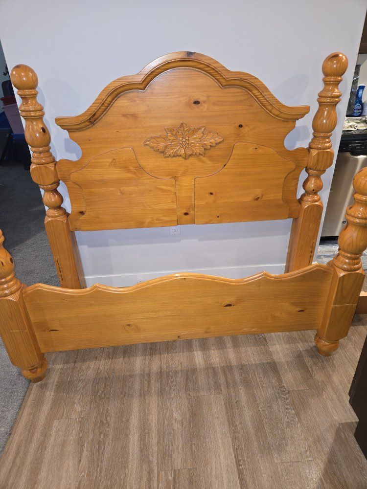 Wooden Headboard and Footboard Set - Queen Size - Decorative Carved Detail